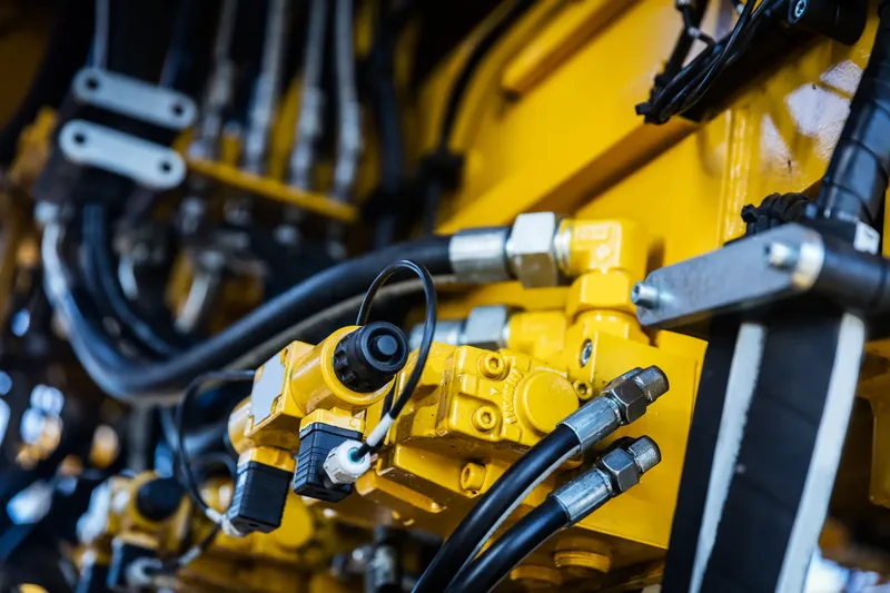 Maschinenreinigung - Industrielle Fertigungsanlage Detailreinigung